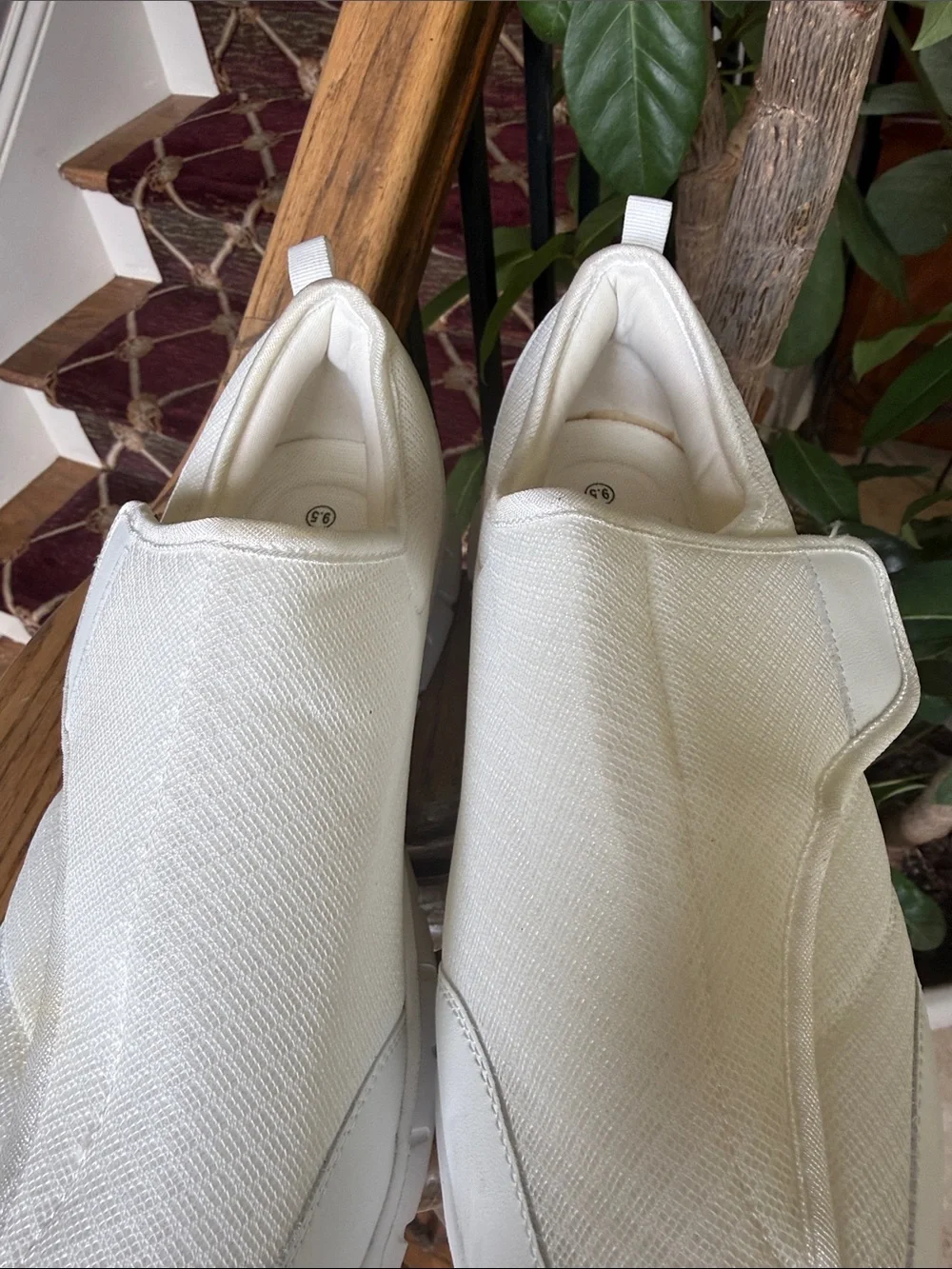 ORTHO REST ladies slip on Orthopedic shoe size 9 1/2 excellent condition